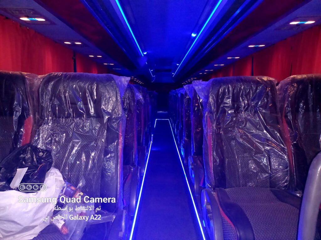 باص مرسيدس 600 للايجار اليومي