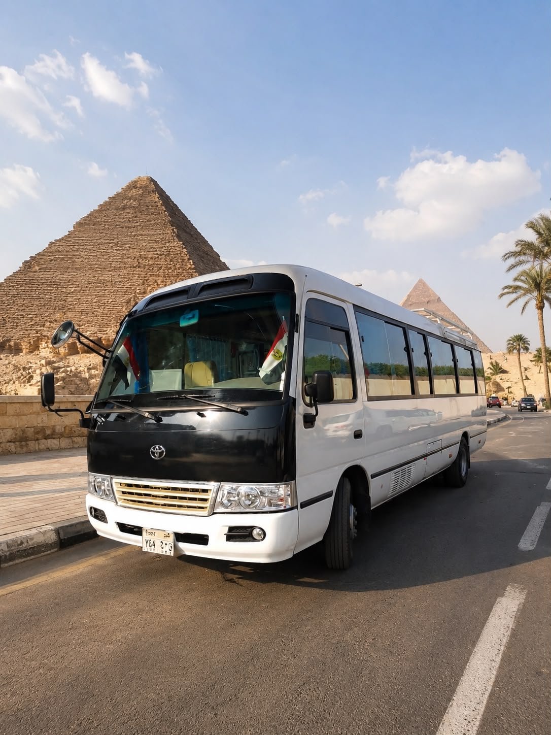 ايجار تويوتا كوستر الى دمياط